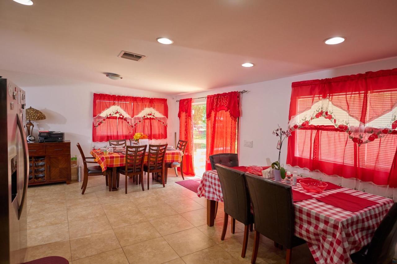 Fabulous Hollywood Living Space Ngoại thất bức ảnh